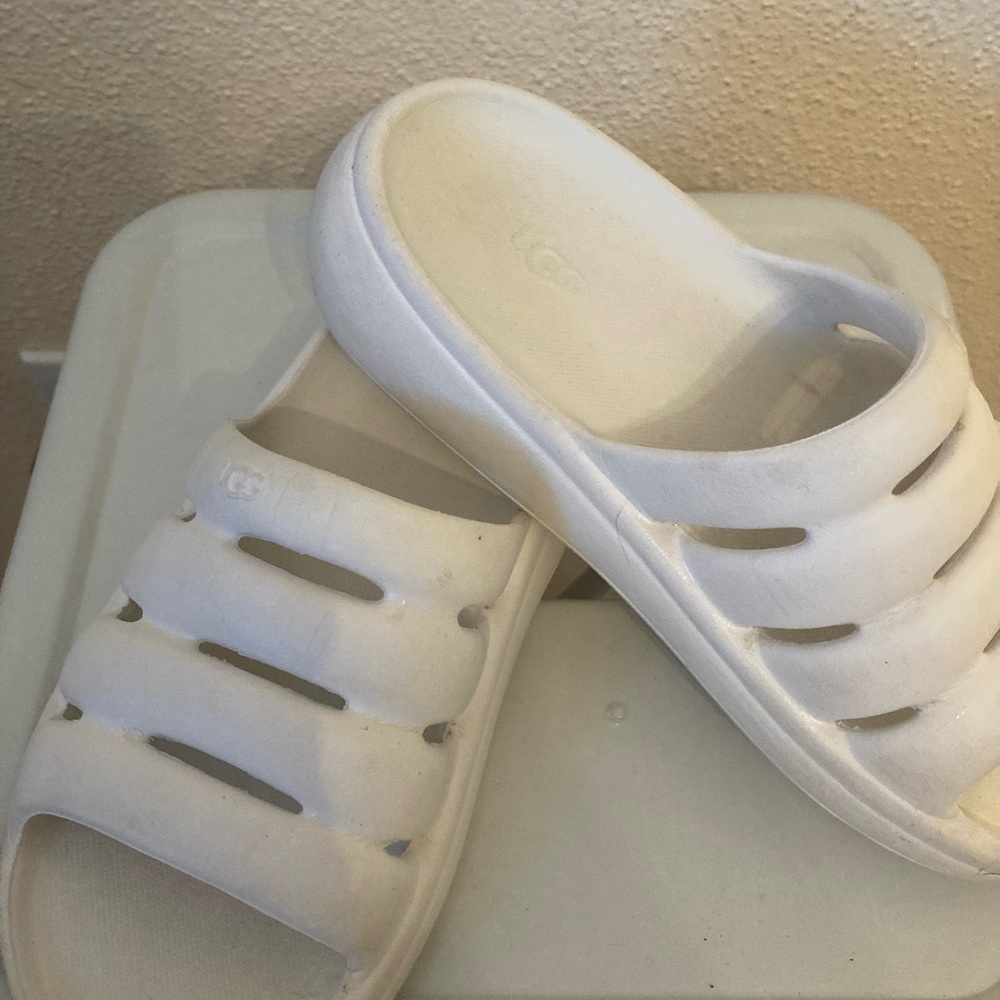 UGG Kids Cream Slide Sandals
